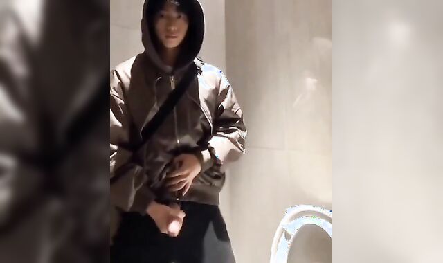 Gay Amateur: asian boy wanking 17
