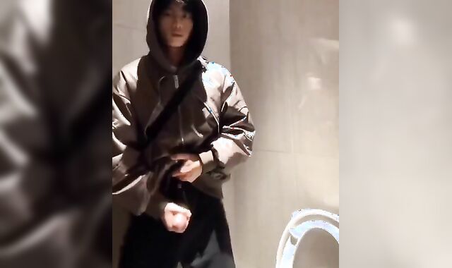 Gay Amateur: asian boy wanking 17