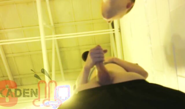 Hot Gay: Hung Red Head Sucked Off In A Bathroom Stall