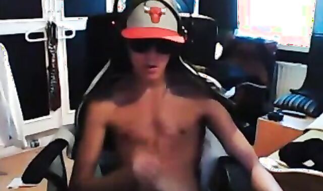 Solo Heat: Solo camshow (wank, cum) old CB