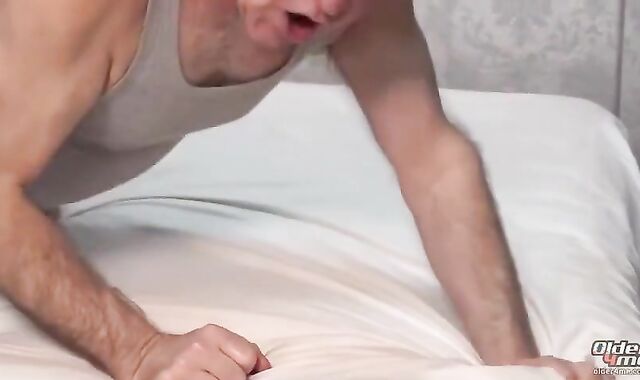 Hot Gay Clip: Crazy Xxx Clip Homosexual Hairy Crazy Youve Seen