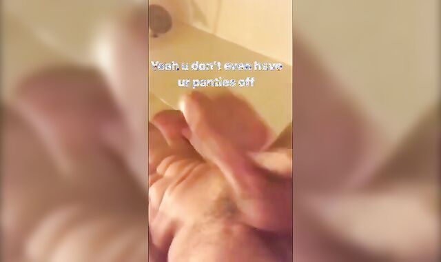 cute fit blonde snapchat cumming bate