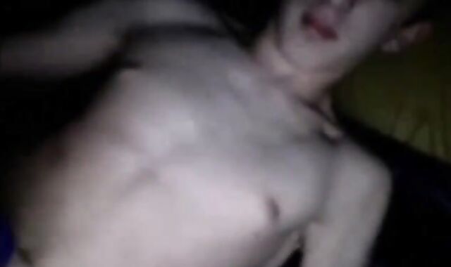 Amature: Uncut Twink Eats His Cum