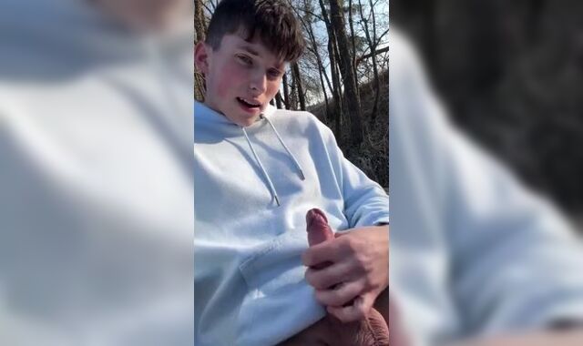 Nice boy cumming loud outside