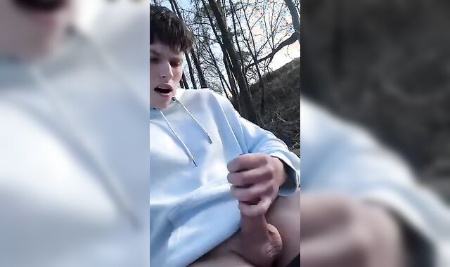 Nice boy cumming loud outside