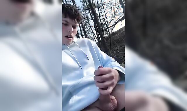 Nice boy cumming loud outside