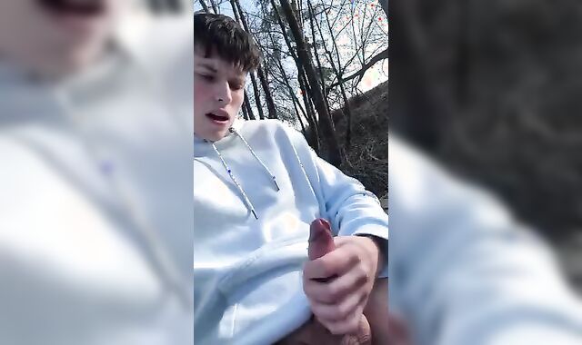 Nice boy cumming loud outside
