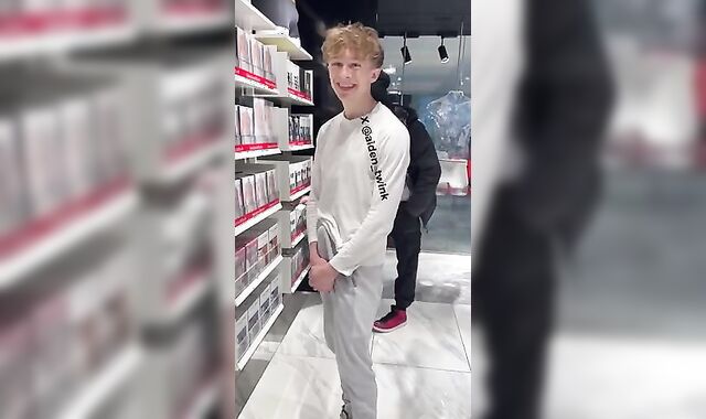 Amature: Public boner,