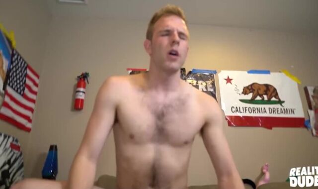 Reality Folks - Nicely-Shaped Blaze Burton & His Slim Roomy Jay Taylor Observe Pornography & Get Nasty As Tear Up