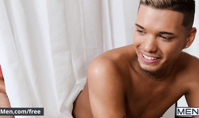 Boys - Who Will Win On Today's Game Of What's In Me & Spunk Out On Top? Armando De Armas Or Leo Vice?