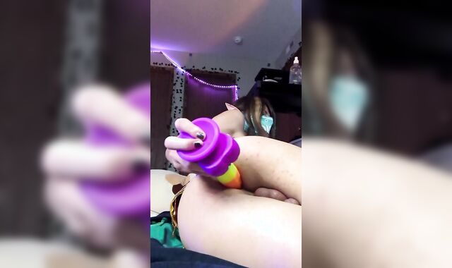 Femboy Fasten Takes Full 8-inch Jizz-Shotgun