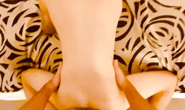 Testicle Tonic-pie Squirter