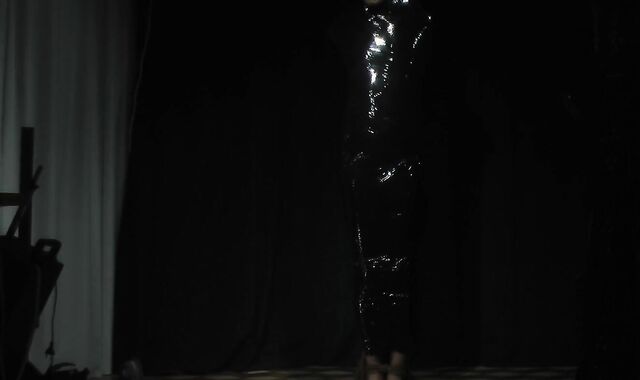 NICKY TRUSSED TO PILLAR AND MUMIFICATED