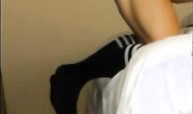 DESCONOCIDOS A PELO - WET SEX UNEXPERIENCED