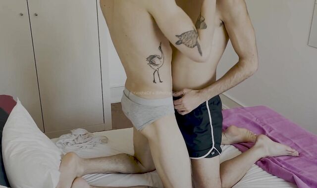 Lad breeds beautiful Latino man with big pound-stick