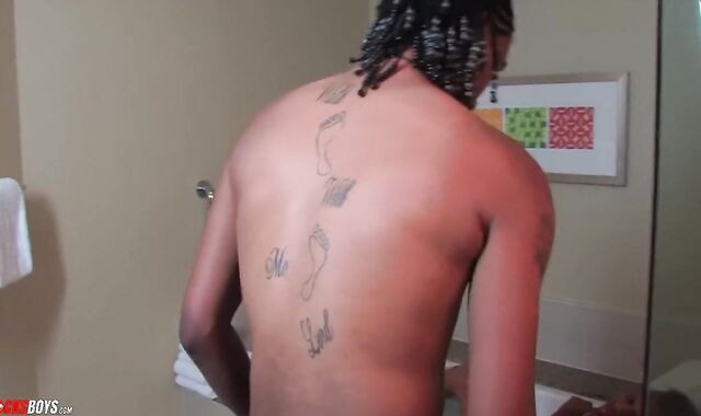 Mate Dreamed Some Company and Been Needing Some Superb Penis So He Invites a Homie Over