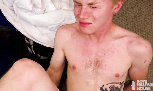 Twink Dallas Ari Gets All Of His Plow-Fuck-Holes Ravaged No Love Glove POINT OF SIGHT