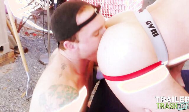 TRAILERTRASHBOYS Inked Wolf Isaac X Wet Breeds Greg Riley