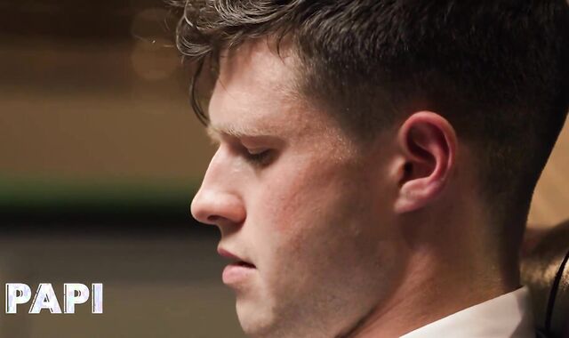 Papi - Ashton Summers Touches Finn Harding's Jizm-Pump Under The Table During A Poker Game