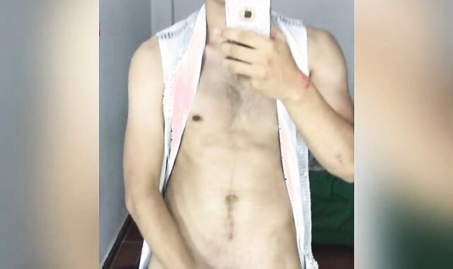 una rica paja después de llegar a casa sudado