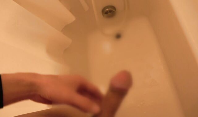 Chinese Guy Getting Off #14