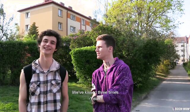 BigStr - Stud Gets A Call From two Desperate Guys Who Want To Get Boned & He Agrees To Smash Them