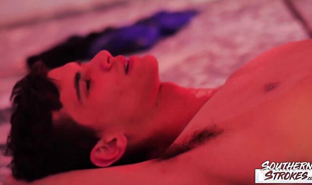 SOUTHERNSTROKES Twunks Justin Cross And Pub Addison Without A Enjoy Mitten