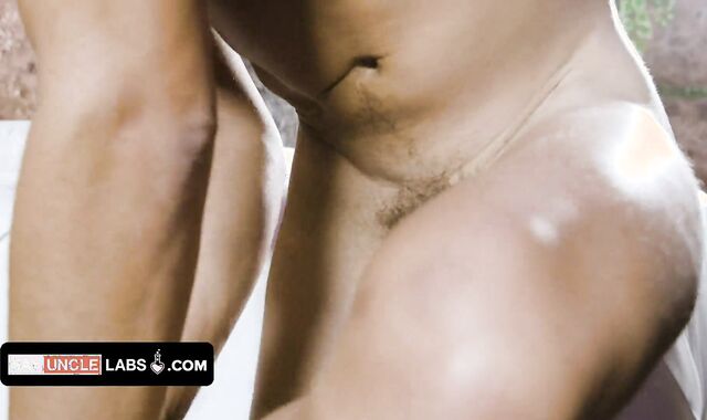 Insatiable Delicate Twunk Kaleb Stryker Tricks Senior Boy And Smashes Him On Camera In His Motel Guest Guest Room