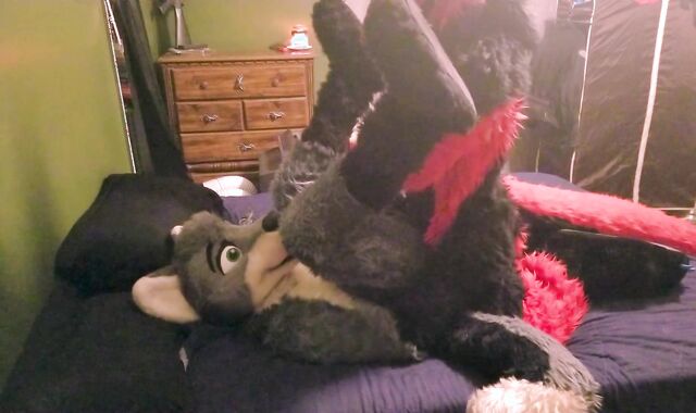 Spike the Sergal Breeds Paradox Murrsuits @SucarioAD