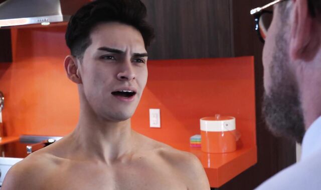 Jock Latino Step Son Deep Faceholes Step Dad's Schlong - FamilyCreep