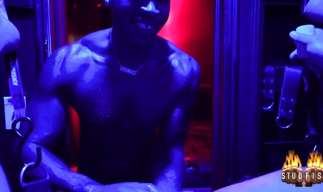 Bobby's Christmas Knuckle Drill Fest for Studfist