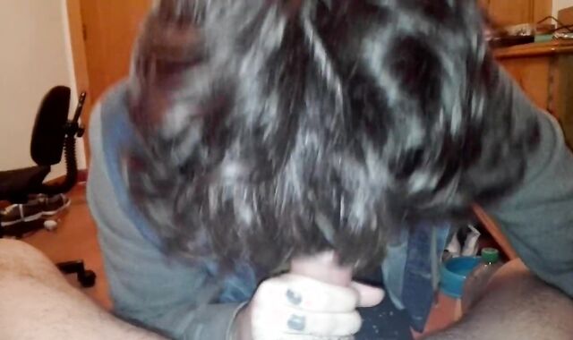 Super-Hot punk bf deeptroaths and swallows jism of queer-for-pay married