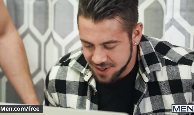 Dudes - Cuckold On Web Cam Converse With Dante Colle, Pierce Paris, Archie & Chris Damned